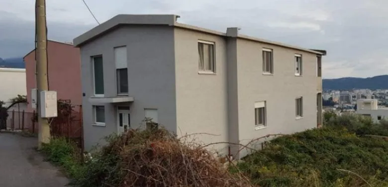 Sale, house, 190m², Šušanj, Bar