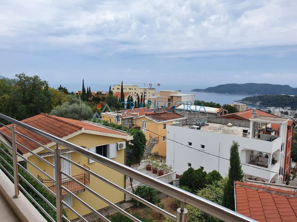 Prodaja, dvosoban stan, 98m², Bečići, Budva