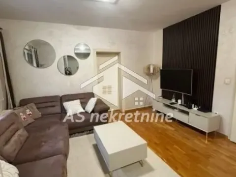 Izdavanje, trosoban stan, 73m², Voždovac Sve Podlokacije, Beograd - image 2
