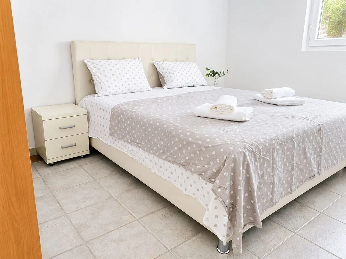 Rent, two bedroom apartment, 47m², Budva, Crna Gora