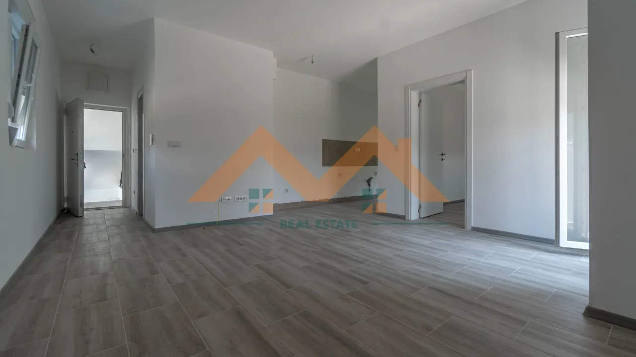 Sale, one bedroom apartment, 43m², Gornja Gorica, Podgorica
