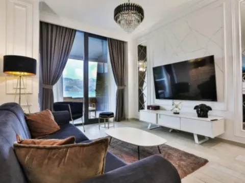 Izdavanje, dvosoban stan, 71m², Centar, Budva - image 9
