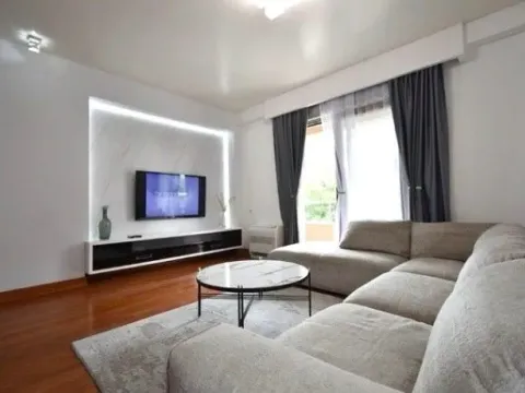 Rent, two bedroom apartment, 80m², Vezirov Most, Podgorica - image 7