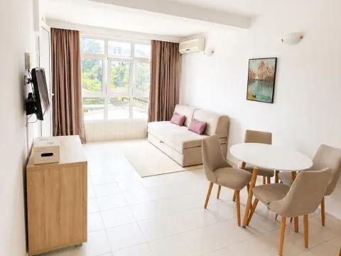 Prodaja, jednosoban stan, 30m², Rafailovići, Budva - image 5