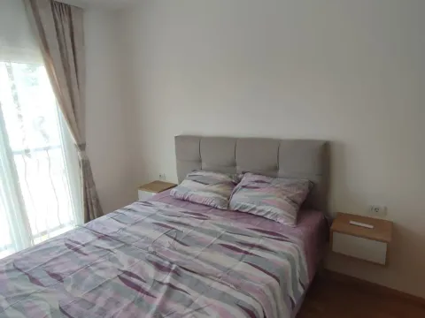 Rent, one bedroom apartment, 36m², Stari Aerodrom, Podgorica - image 10
