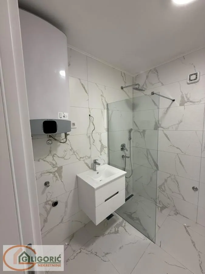 Prodaja, trosoban stan, 83m², Telep, Novi Sad Sve Podlokacije