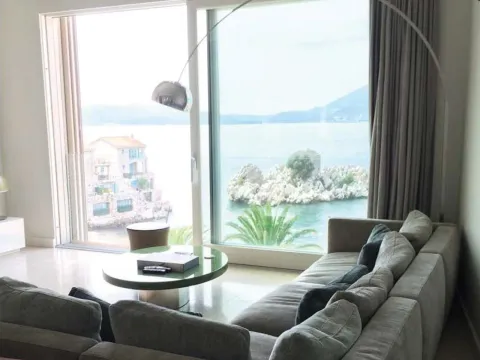 Prodaja, kuća, 321m², Pržno, Budva - image 13