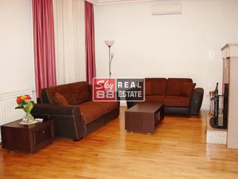 Rent, house, 450m², Savski Venac, Beograd - image 4