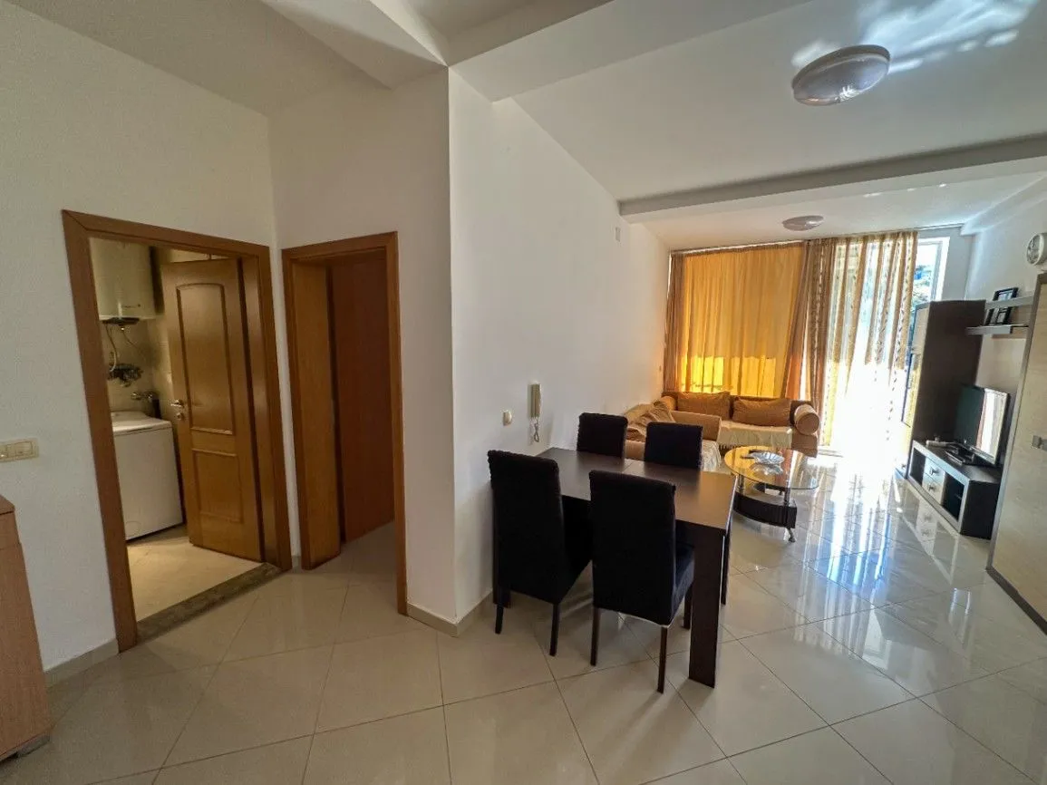Sale, one bedroom apartment, 60m², Bečići, Budva
