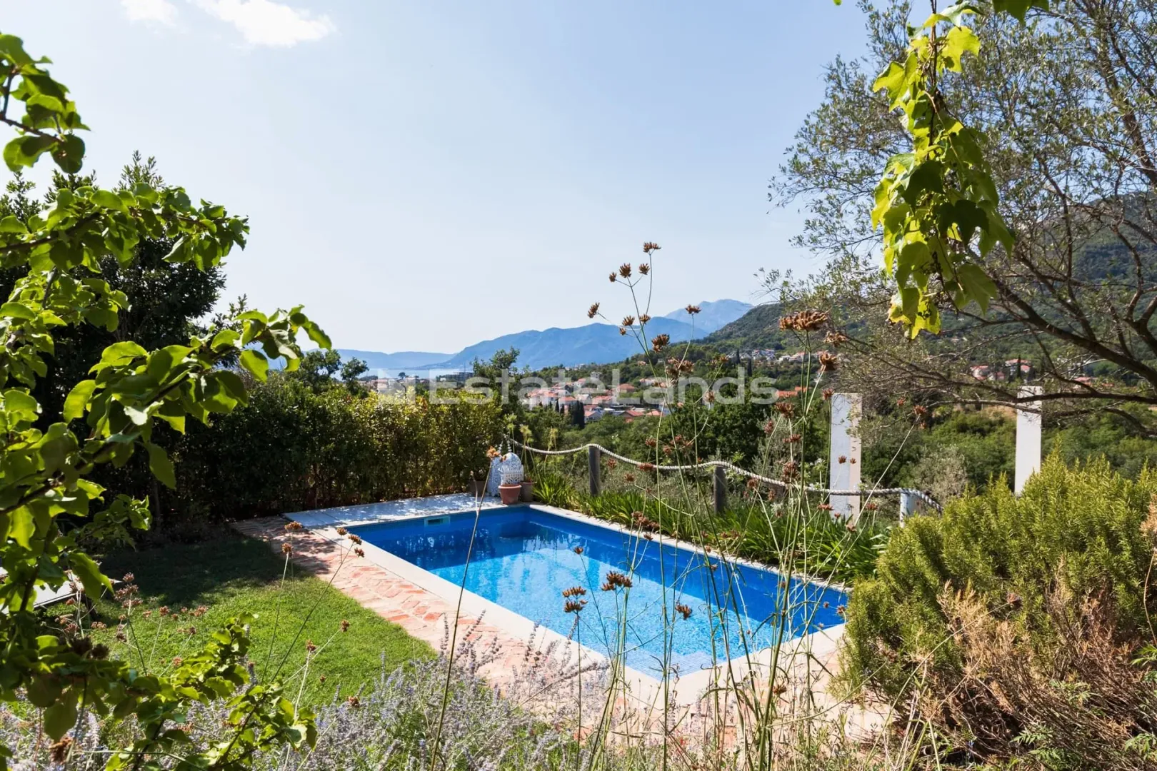 Prodaja, kuća, 158m², Kavač, Kotor