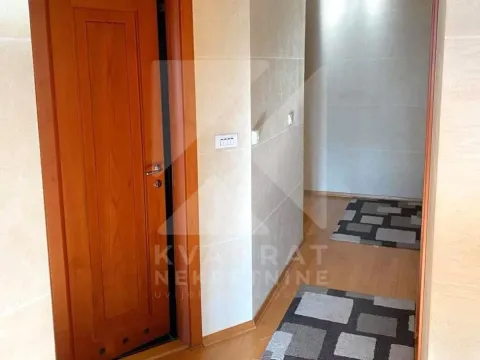 Rent, one bedroom apartment, 53m², Centar, Podgorica - image 11
