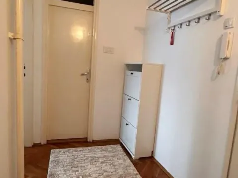 Izdavanje, jednosoban stan, 37m², Centar Sve Podlokacije, Beograd - image 7