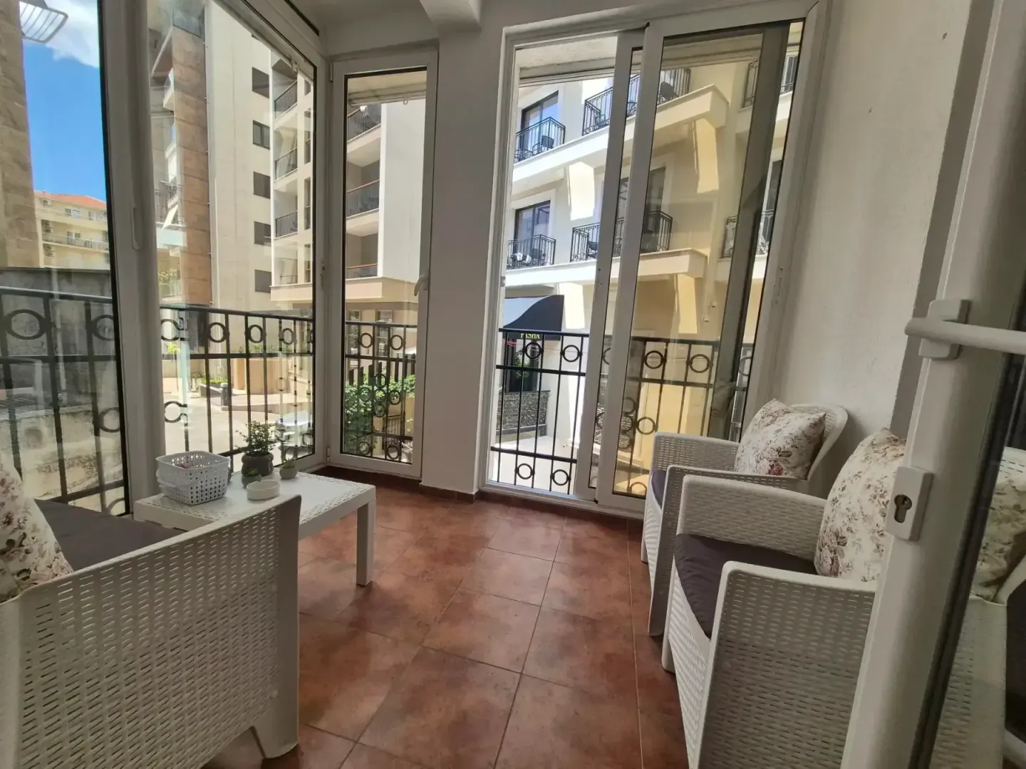Prodaja, dvosoban stan, 46m², Centar, Budva