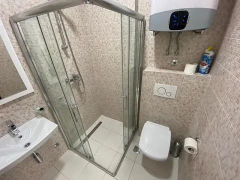 Izdavanje, poslovni prostor, 53m², Budva, Crna Gora - image 4