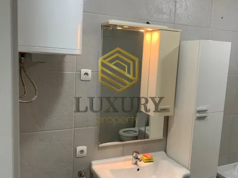 Rent, two bedroom apartment, 65m², Blok 5, Podgorica - image 12