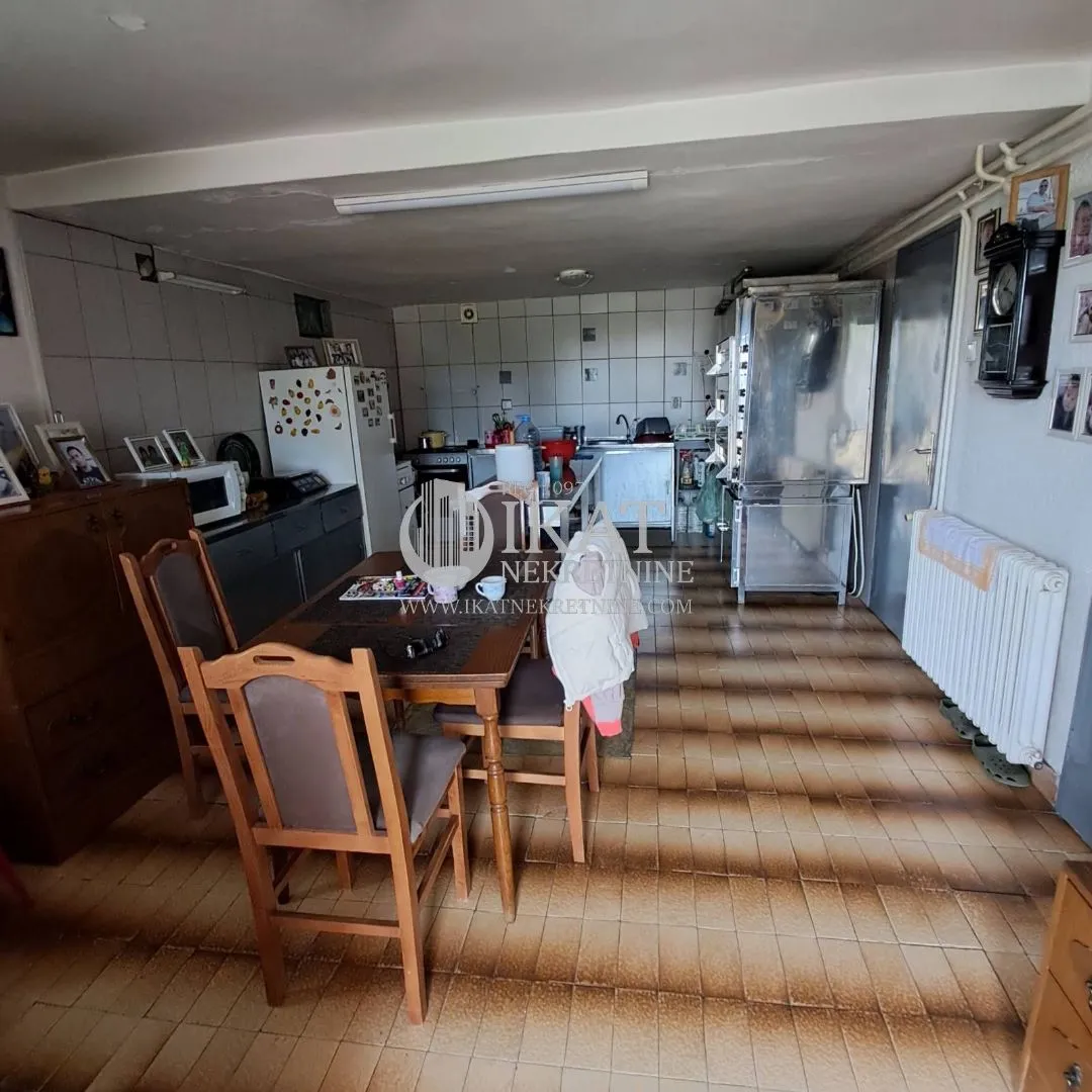 Prodaja, kuća, 250m², Grocka, Beograd