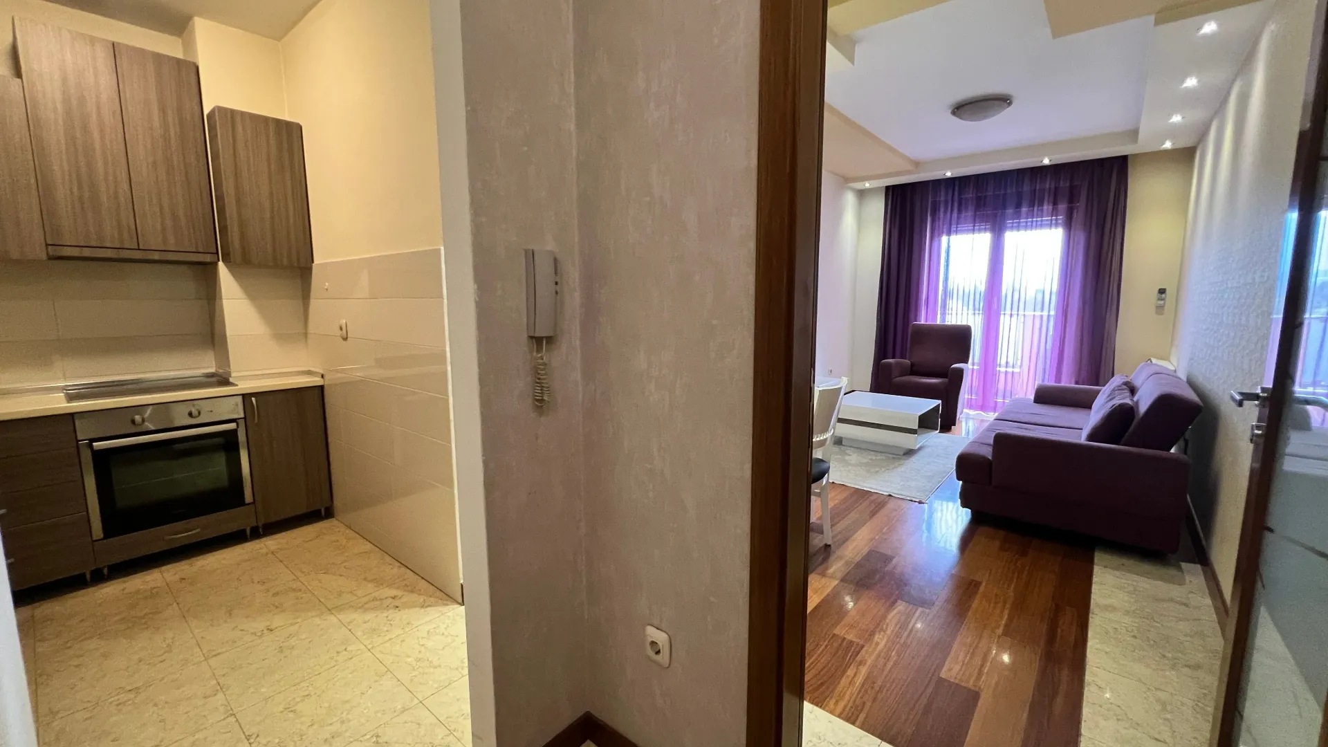 Rent, one bedroom apartment, 50m², Centar, Podgorica