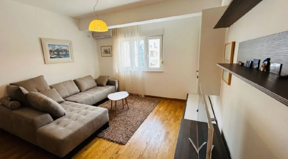 Rent, one bedroom apartment, 54m², City Kvart, Podgorica