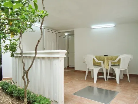 Prodaja, kuća, 400m², Budva, Crna Gora - image 7