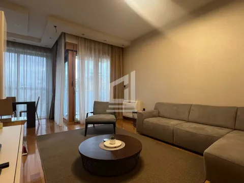 Izdavanje, dvosoban stan, 78m², Momišići, Podgorica - image 1