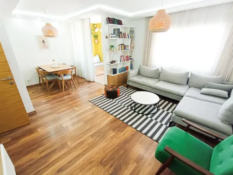 Sale, three bedroom apartment, 89m², Centar, Podgorica - image 1