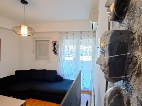 Izdavanje, jednosoban stan, 62m², New City, Podgorica - image 4