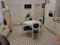 Izdavanje, trosoban stan, 145m², Stari Grad, Beograd - image 6