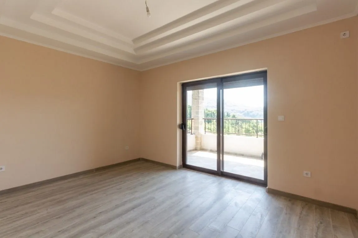 Prodaja, kuća, 193m², Mojdež, Herceg Novi