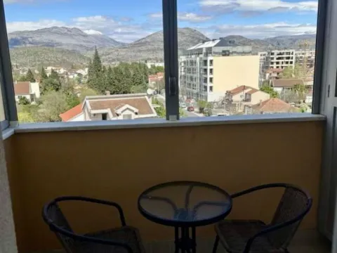 Rent, one bedroom apartment, 45m², City Kej, Podgorica - image 9