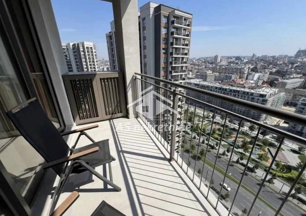 Izdavanje, trosoban stan, 83m², Savski Venac, Beograd
