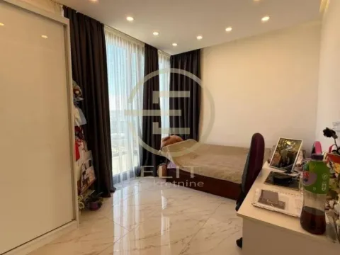 Prodaja, kuća, 173m², Sremska Kamenica, Petrovaradin - image 22