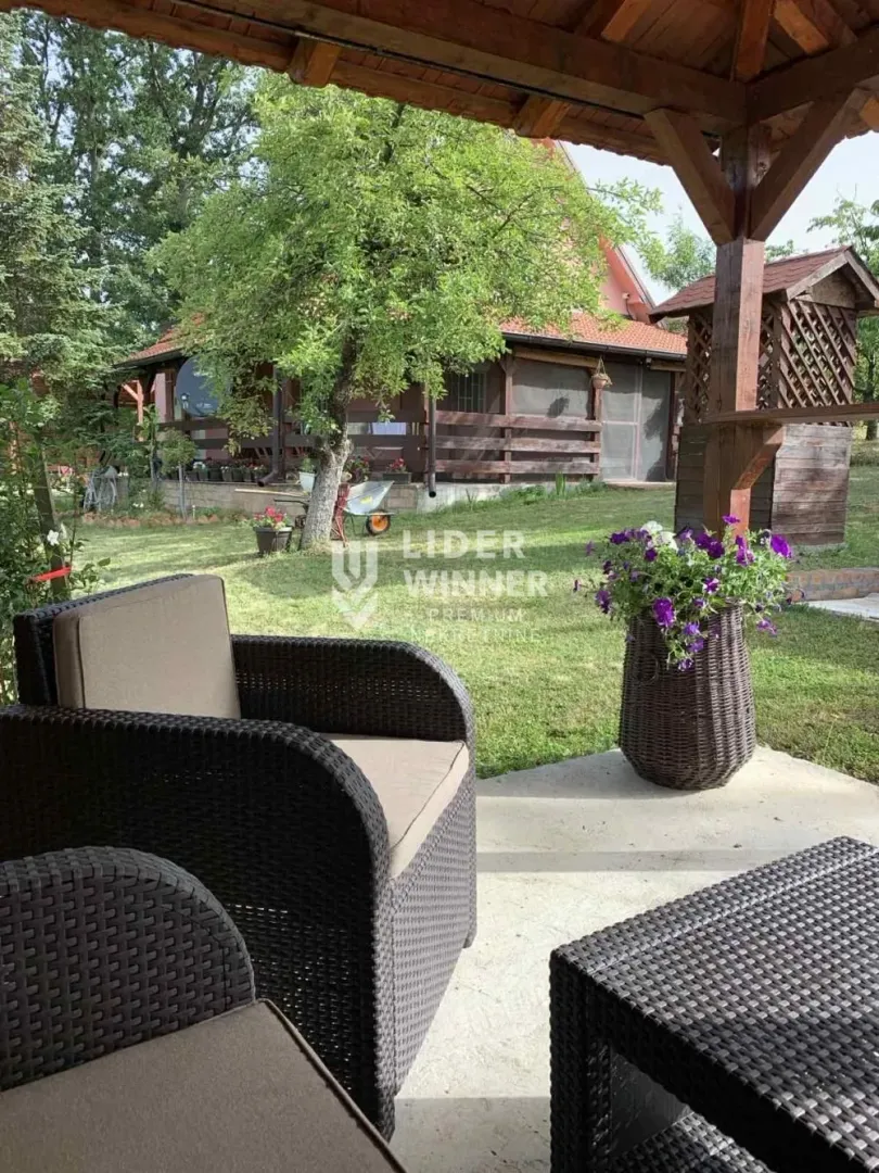 Prodaja, kuća, 130m², Meljak, Barajevo