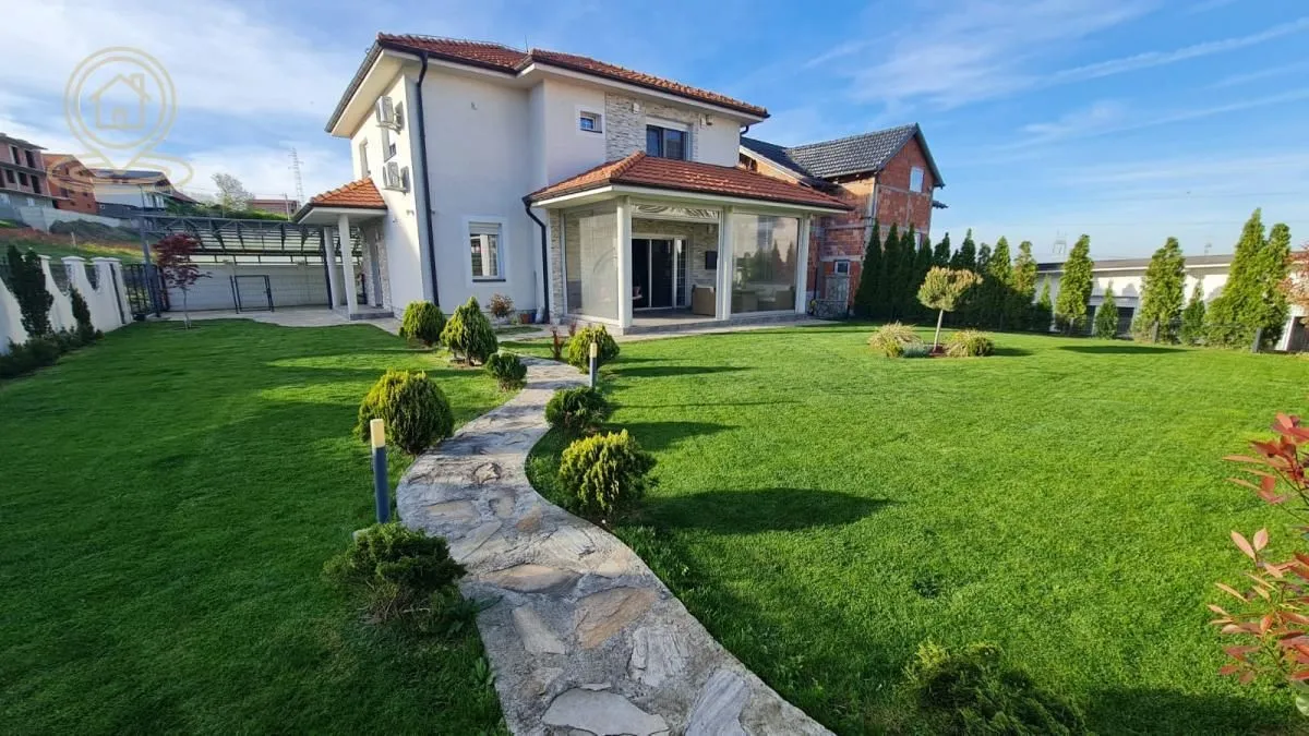 Sale, house, 206m², Palilula Sve Podlokacije, Beograd