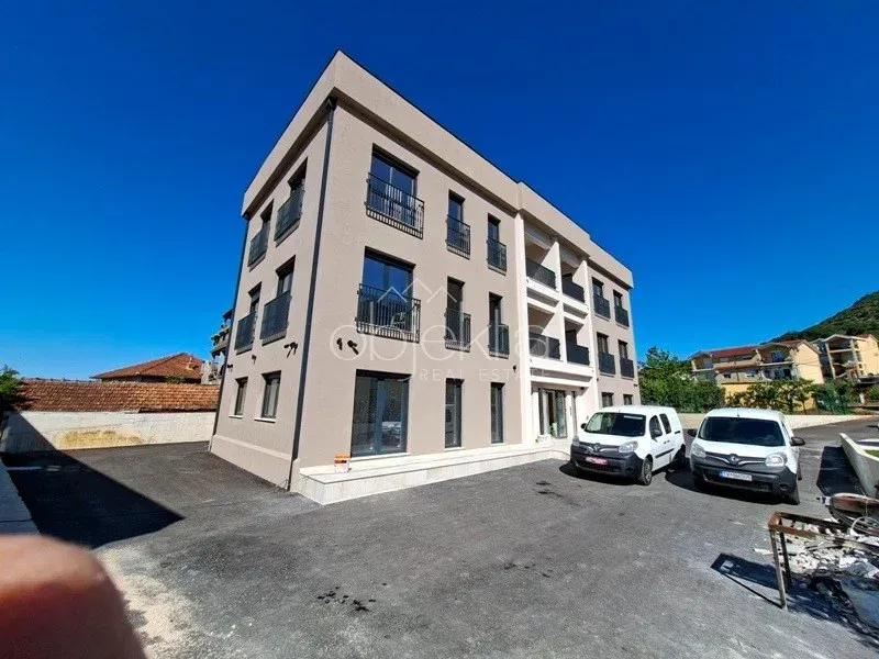 Sale, apartment, 53m², Tivat, Crna Gora