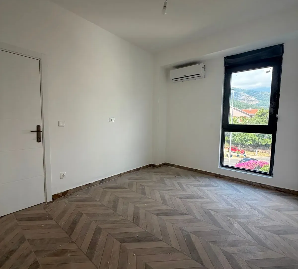 Prodaja, jednosoban stan, 53m², Centar, Budva