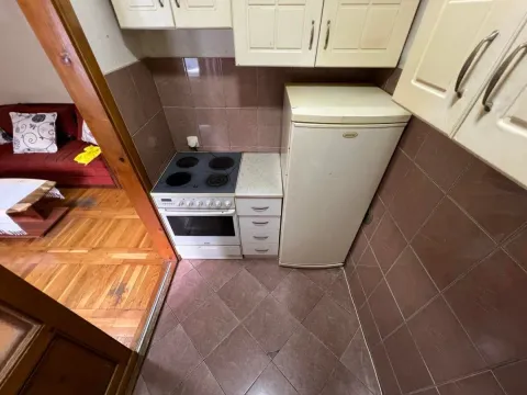 Prodaja, dvosoban stan, 57m², Centar, Podgorica - image 3