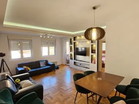 Izdavanje, dvosoban stan, 65m², Ljubović, Podgorica - image 4