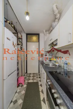 Prodaja, četvorosoban stan, 108m², Rakovica, Beograd - image 7