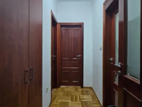 Izdavanje, dvosoban stan, 69m², Zabjelo, Podgorica - image 10