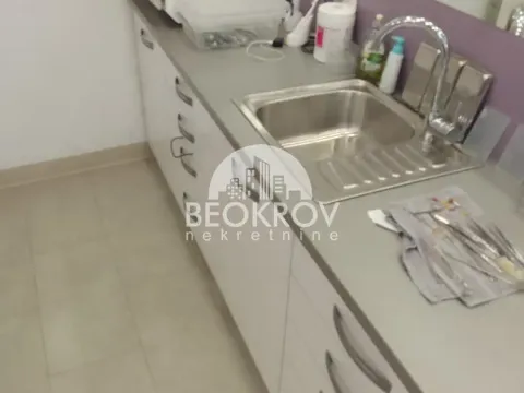 Izdavanje, poslovni prostor, 55m², Uciteljsko Naselje, Zvezdara Sve Podlokacije - image 4