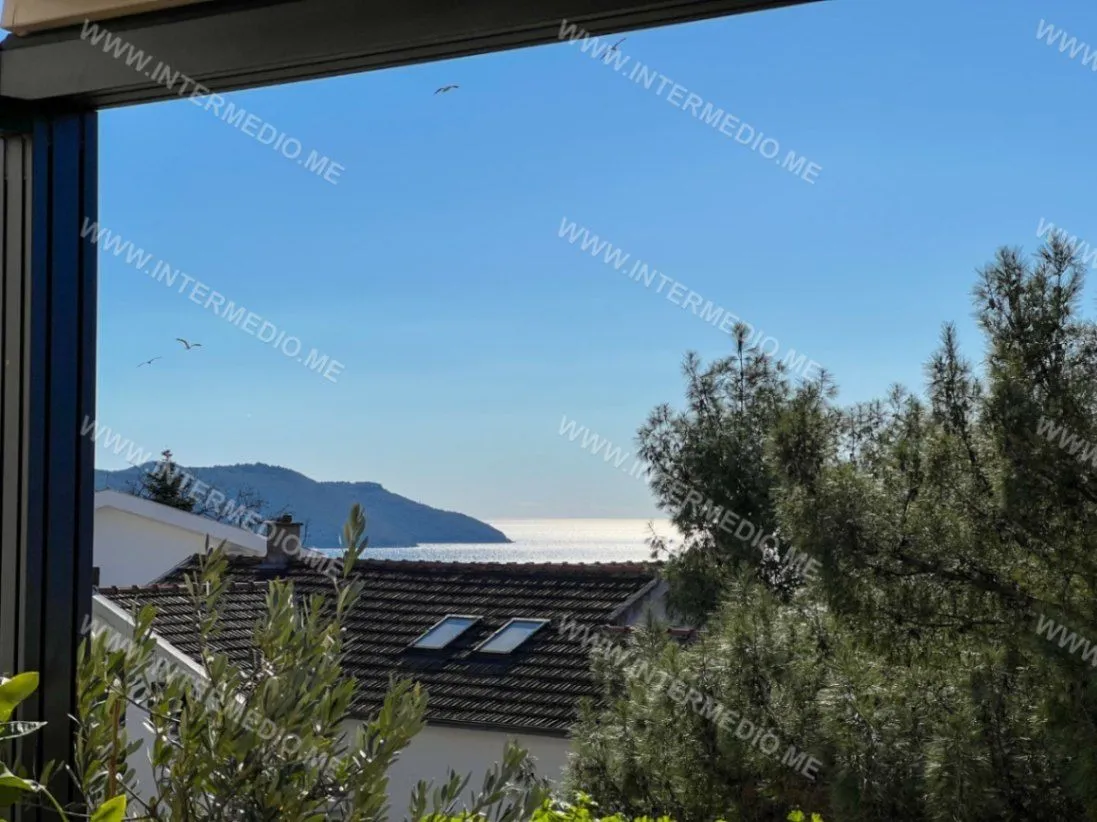 Prodaja, jednosoban stan, 73m², Topla, Herceg Novi