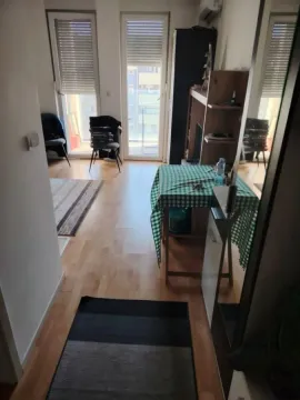 Izdavanje, garsonjera, 28m², Nova Detelinara, Novi Sad Sve Podlokacije - image 3