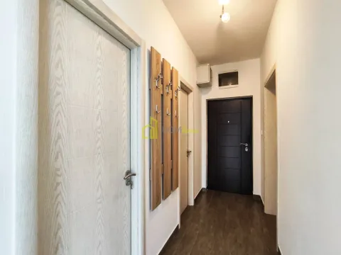 Rent, office space, 70m², Tološi, Podgorica - image 7