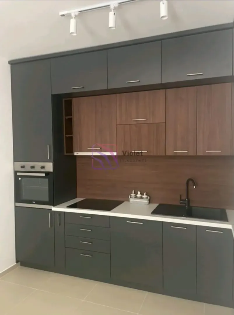 Izdavanje, dvosoban stan, 69m², Master Kvart, Podgorica