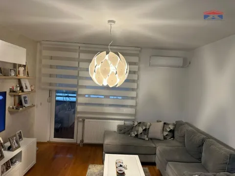 Izdavanje, trosoban stan, 60m², Novo naselje, Novi Sad - image 3