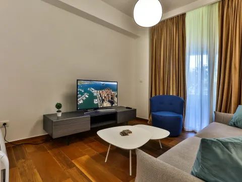 Rent, two bedroom apartment, 132m², Centar, Budva - image 8