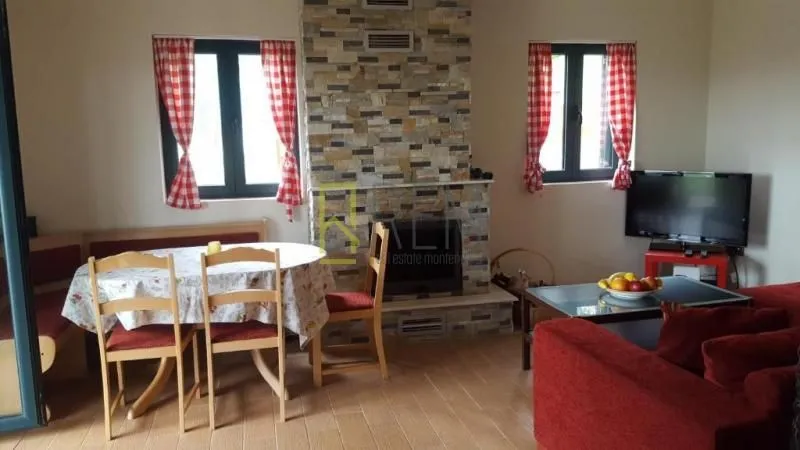 Prodaja, kuća, 100m², Motički gaj, Žabljak