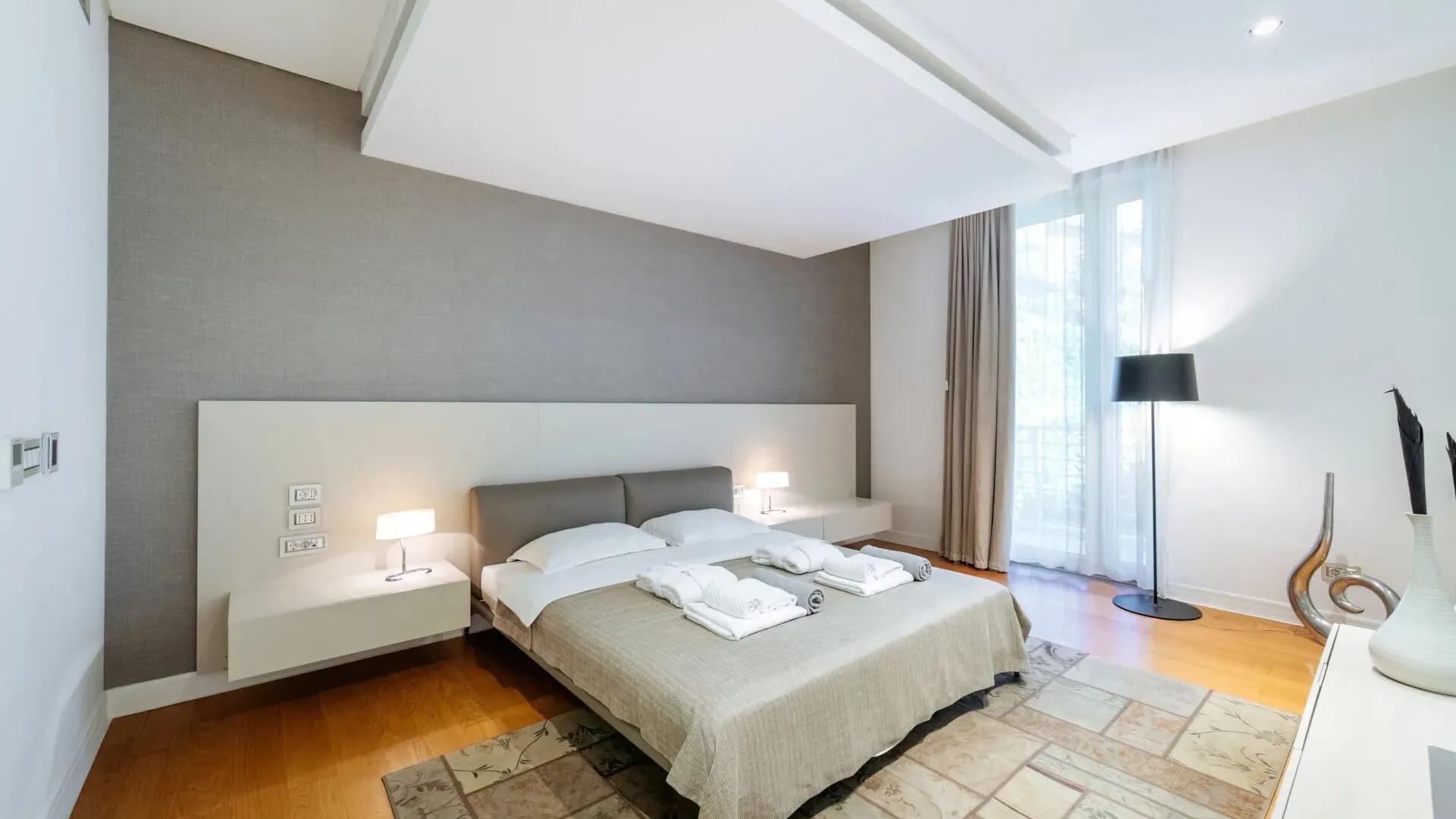 Sale, two bedroom apartment, 508m², Budva, Crna Gora