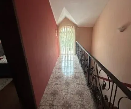 Izdavanje, kuća, 250m², Donja Gorica, Podgorica - image 2