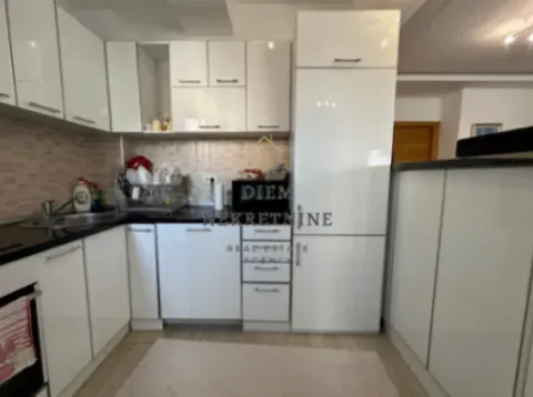 Izdavanje, trosoban stan, 80m², Ljubović, Podgorica - image 8